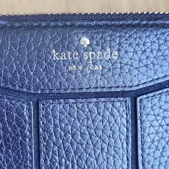 Fossil and Kate Spade Wallet Bundle - Picture 11 of 16